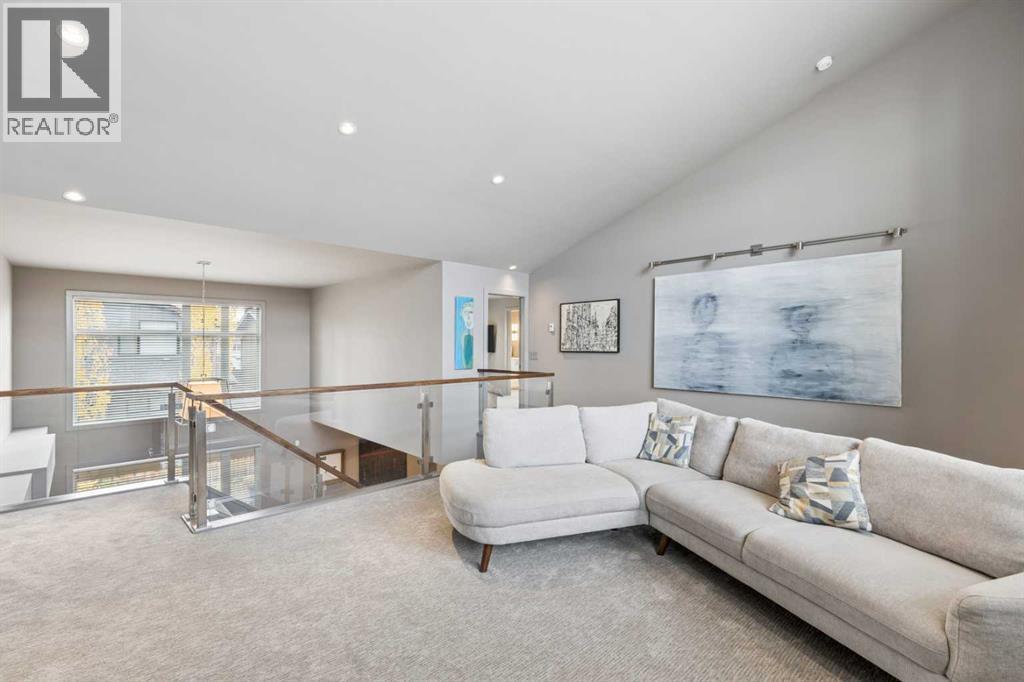 18 West Point Mews Sw Property Photo 16