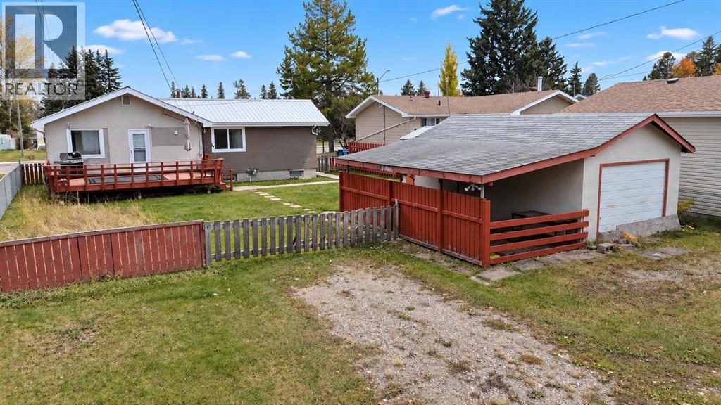 4220 7 Avenue Property Photo 2