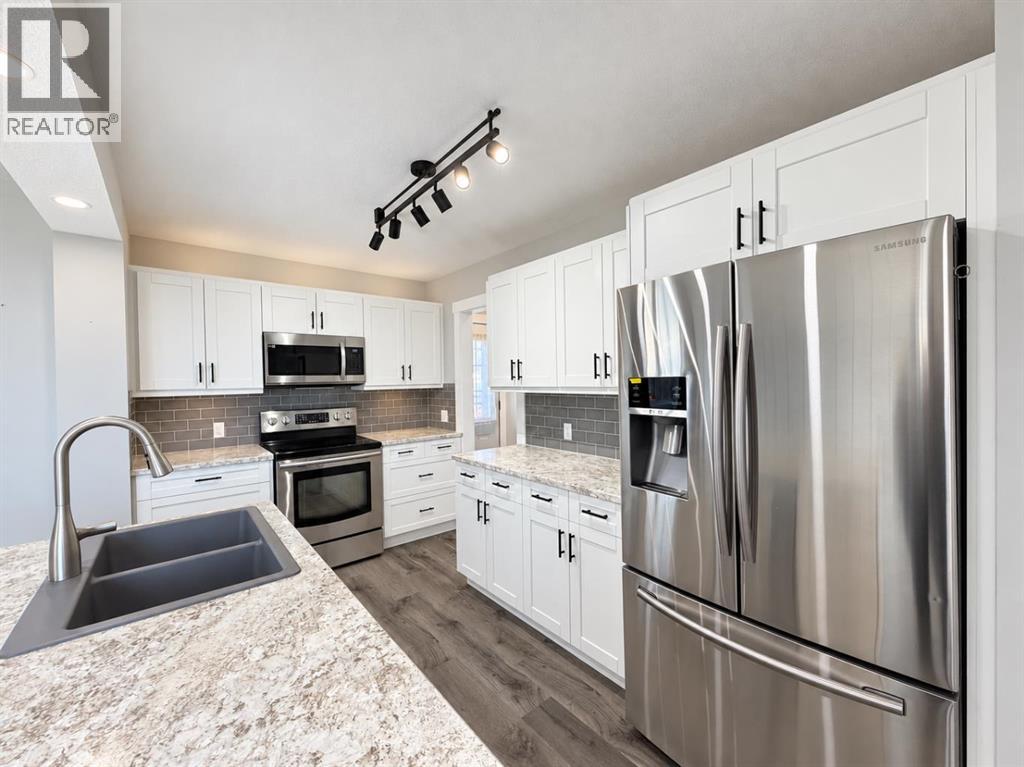 4220 7 Avenue Property Photo 11