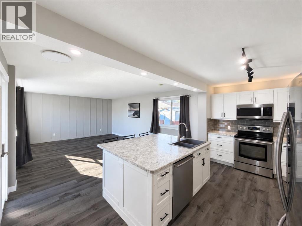 4220 7 Avenue Property Photo 18