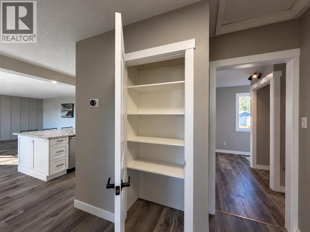 4220 7 Avenue Property Photo 22