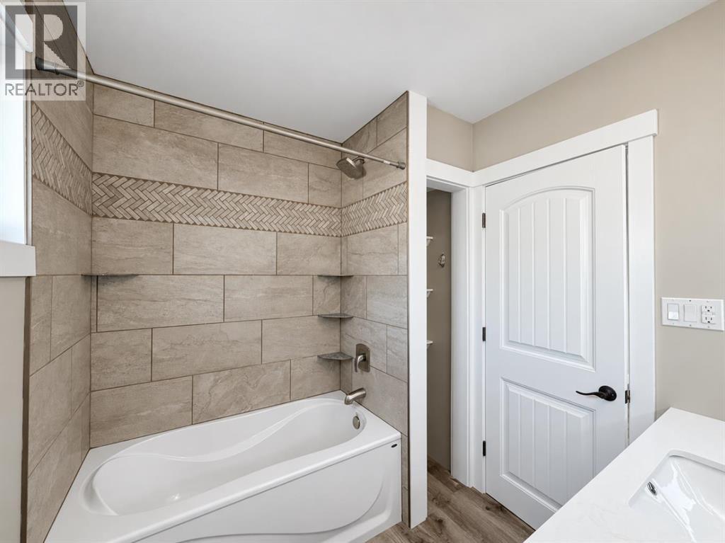 4220 7 Avenue Property Photo 28