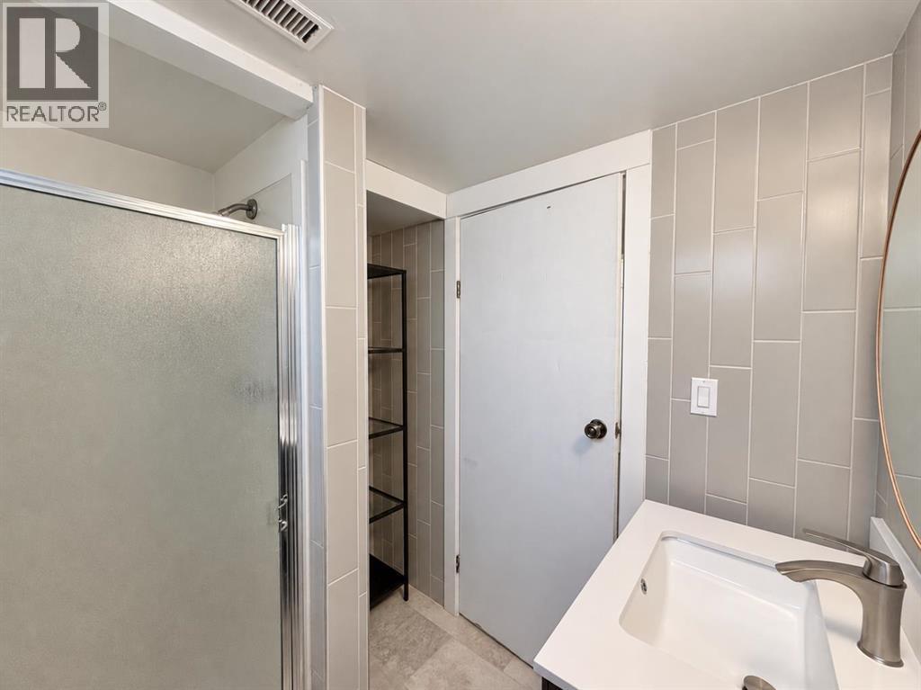 4220 7 Avenue Property Photo 35