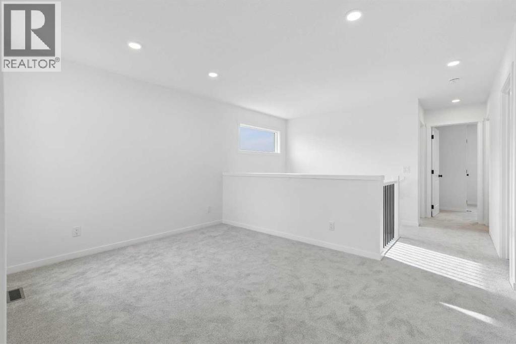 82 Bartlett Row Se Property Photo 23
