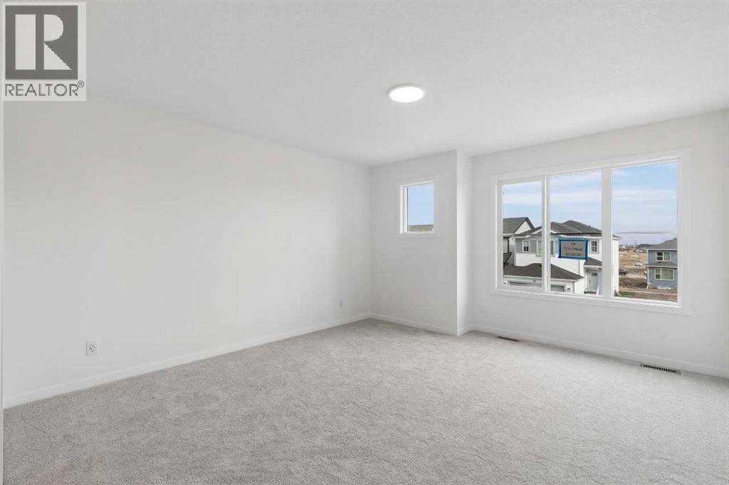 82 Bartlett Row Se Property Photo 24