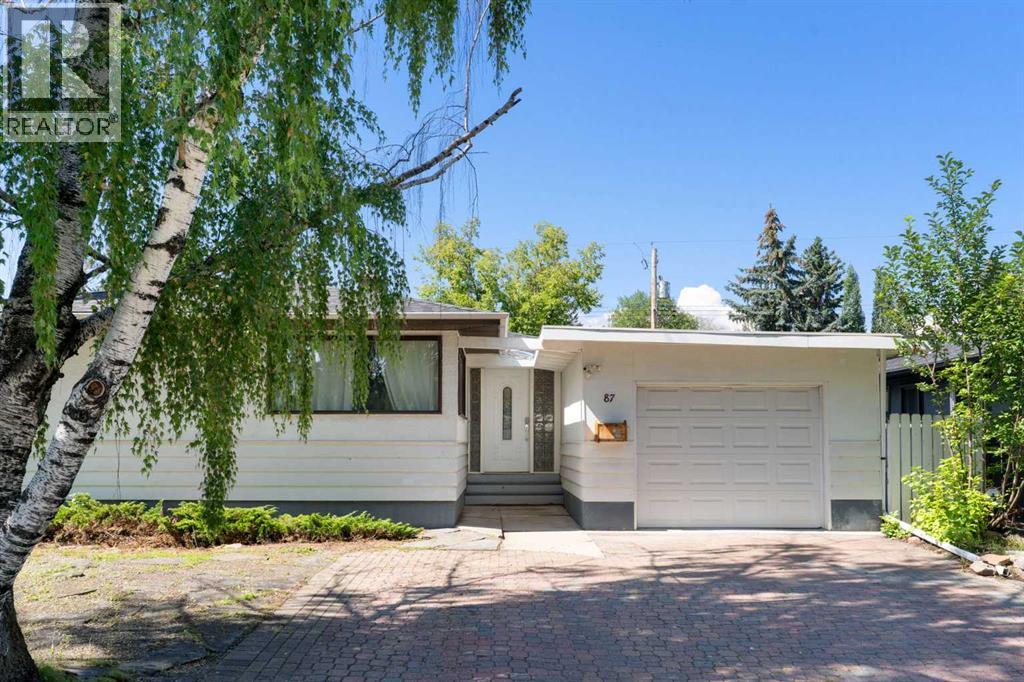 87 Hillgrove Drive Sw Property Photo 1