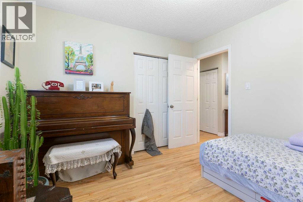 87 Hillgrove Drive Sw Property Photo 19