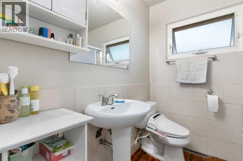87 Hillgrove Drive Sw Property Photo 21