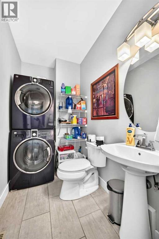 477 Moonlight Way W Property Photo 15