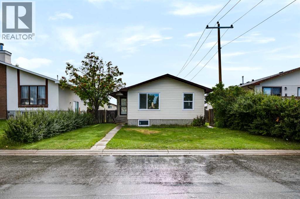 139 Falsby Road NE Property Photo 1