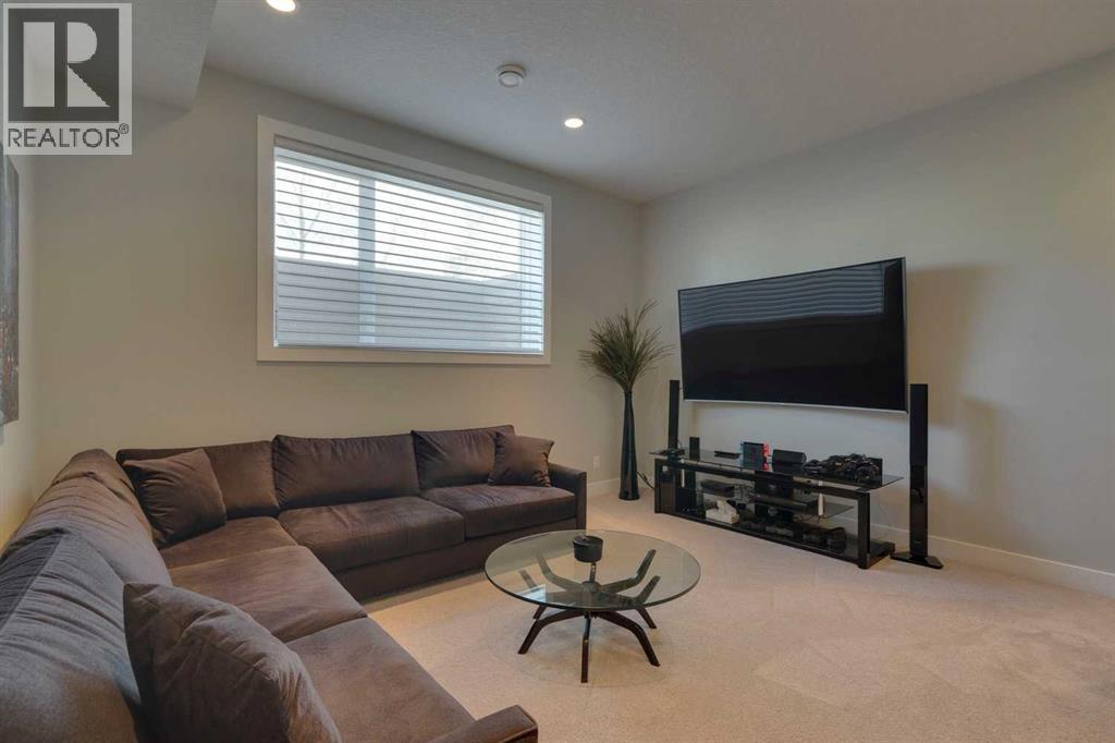 2341 22 Avenue Sw Property Photo 34