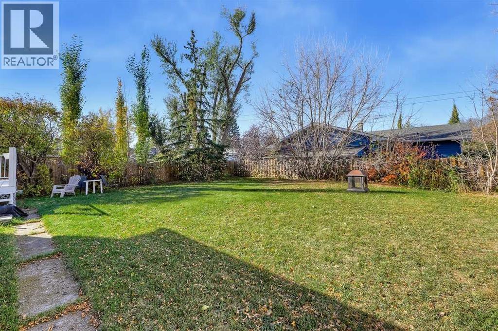 103 2 Street Se Property Photo 29