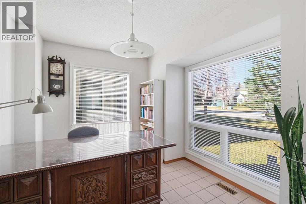 309 Sandringham Road Nw Property Photo 3
