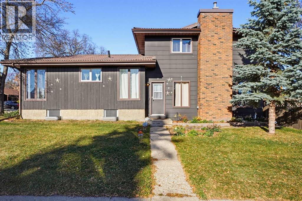 5103 60 Street Close Property Photo 5