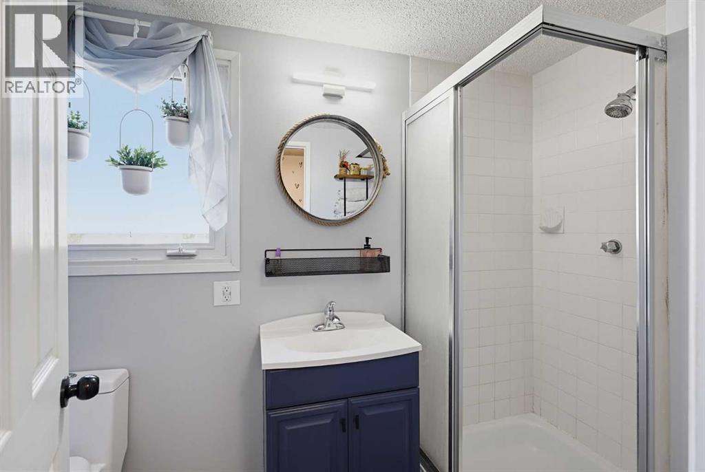 5103 60 Street Close Property Photo 22