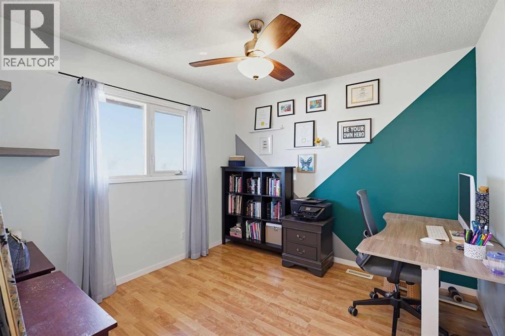 5103 60 Street Close Property Photo 33