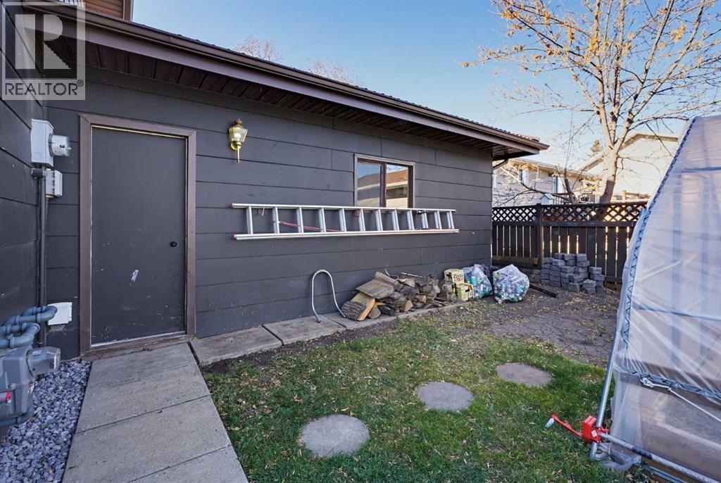 5103 60 Street Close Property Photo 40