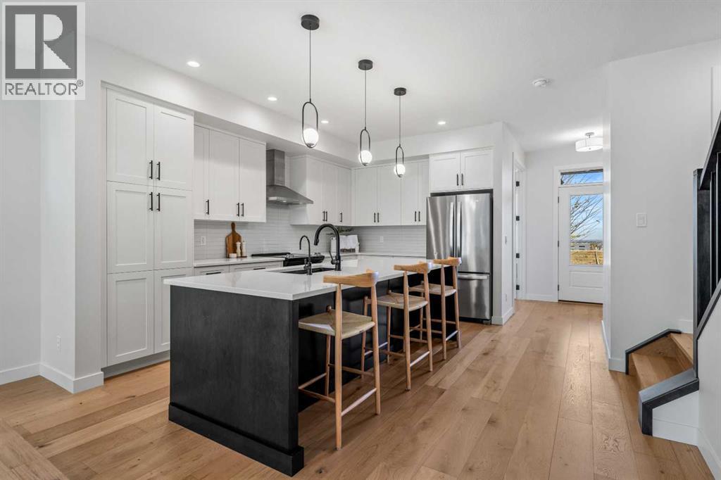 15041 37 Street Sw Property Photo 3