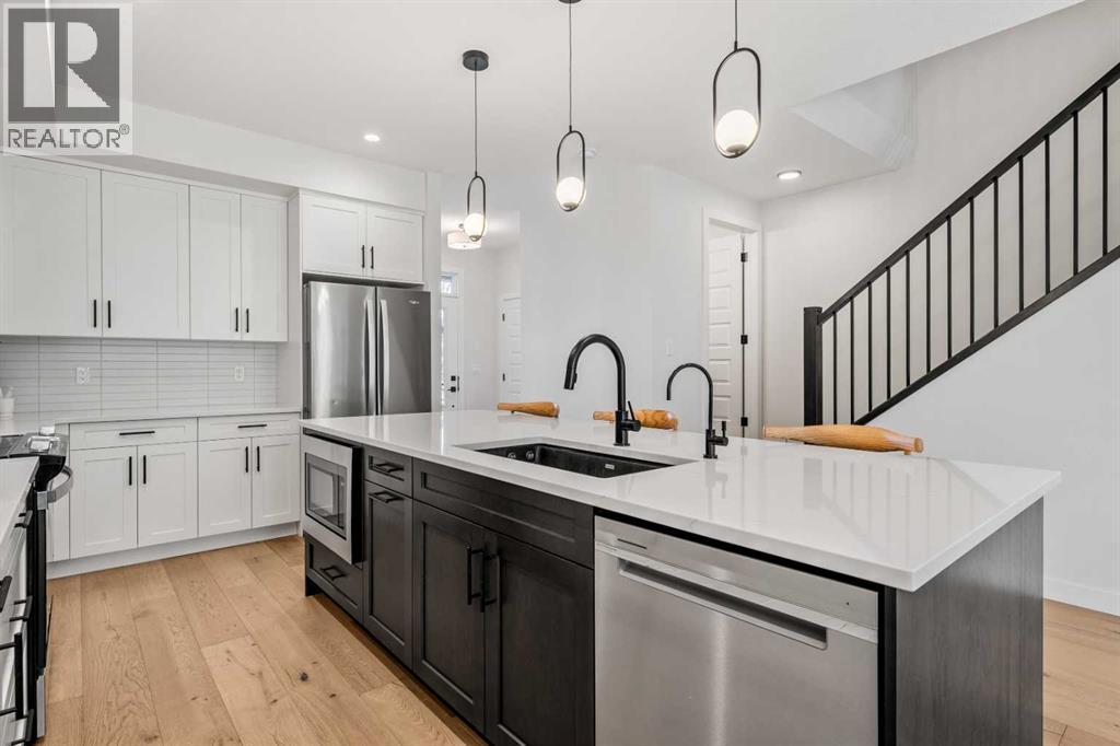 15041 37 Street Sw Property Photo 4
