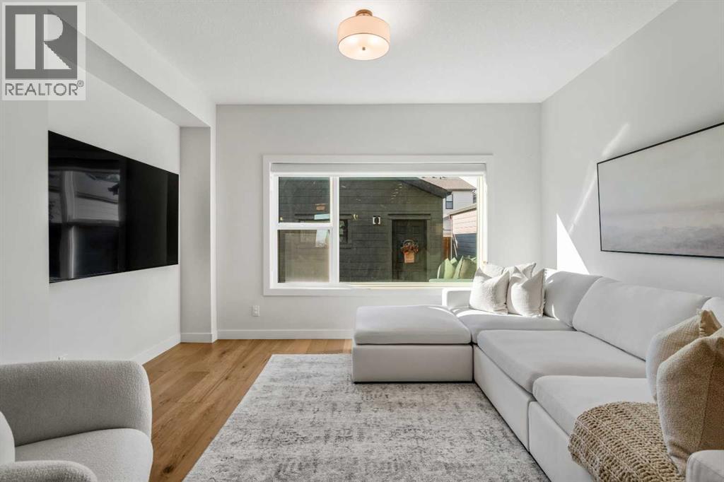 15041 37 Street Sw Property Photo 10