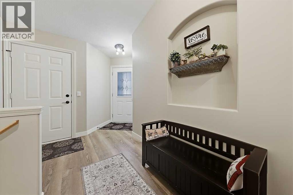 118 Whispering Way Property Photo 4