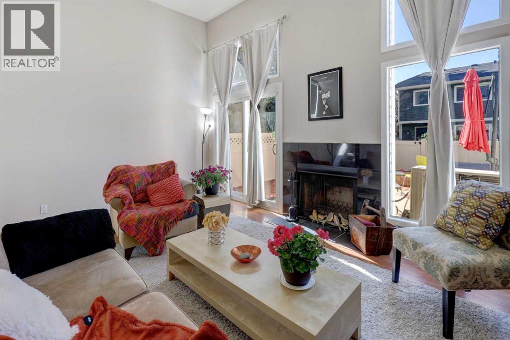 738 Queenston Terrace Se Property Photo 8