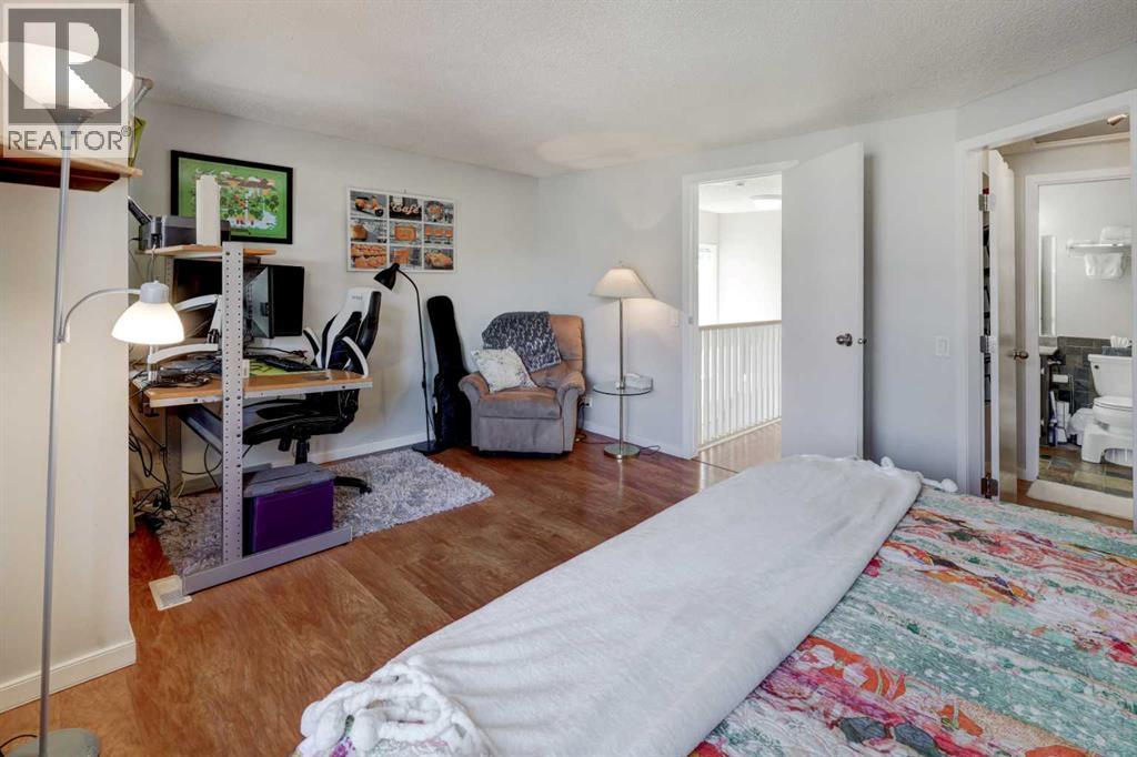 738 Queenston Terrace Se Property Photo 21