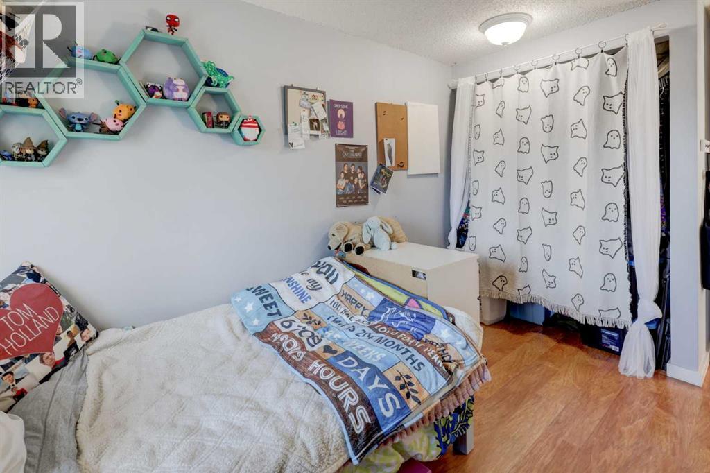 738 Queenston Terrace Se Property Photo 25
