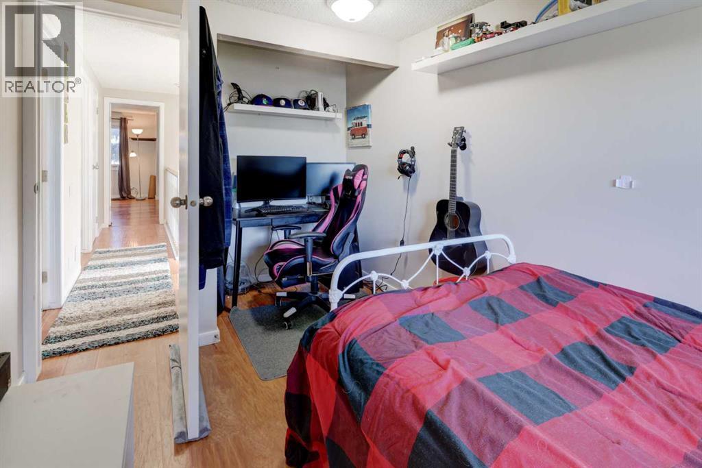 738 Queenston Terrace Se Property Photo 28