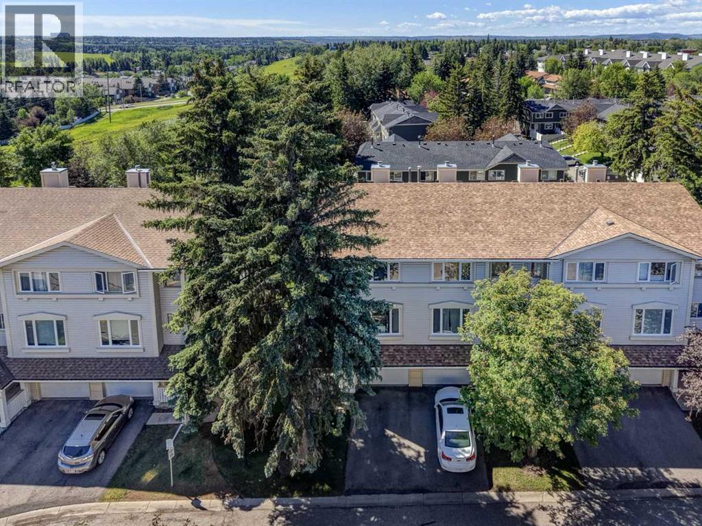 738 Queenston Terrace Se Property Photo 36