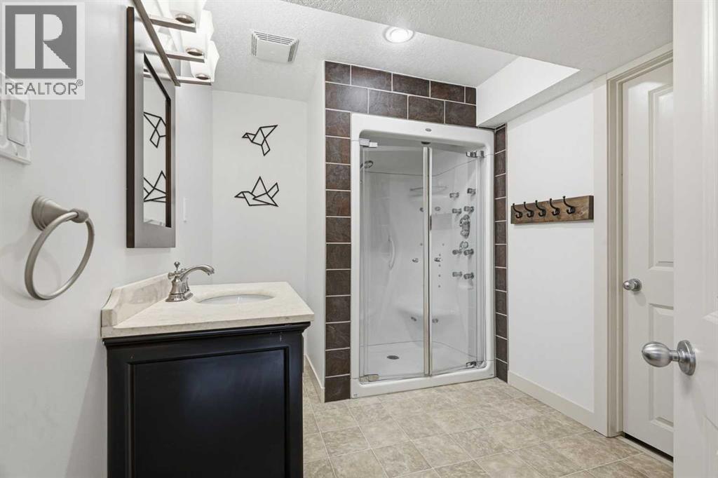 130 Chapman Close Se Property Photo 36