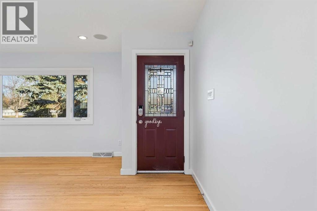 31 Hoover Place Sw Property Photo 7
