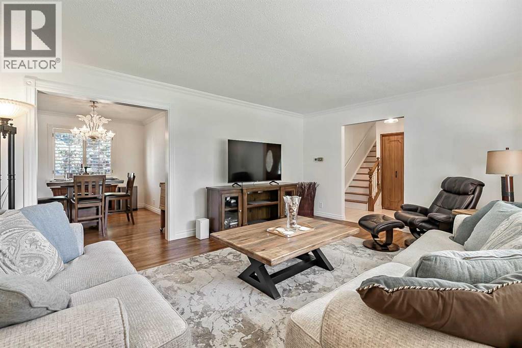544 Willingdon Boulevard Se Property Photo 7
