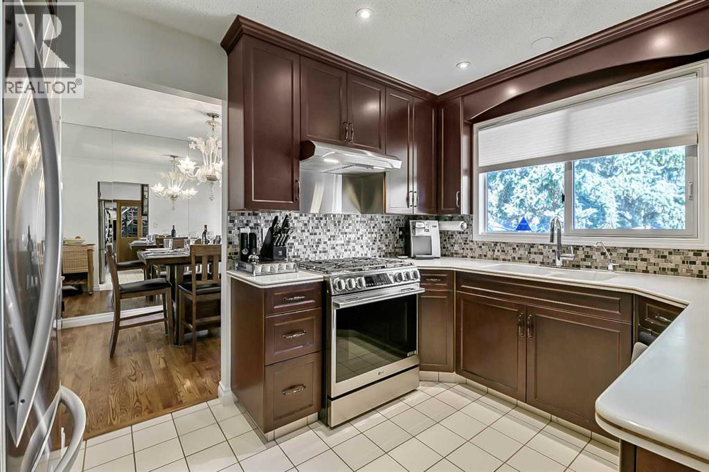 544 Willingdon Boulevard Se Property Photo 12
