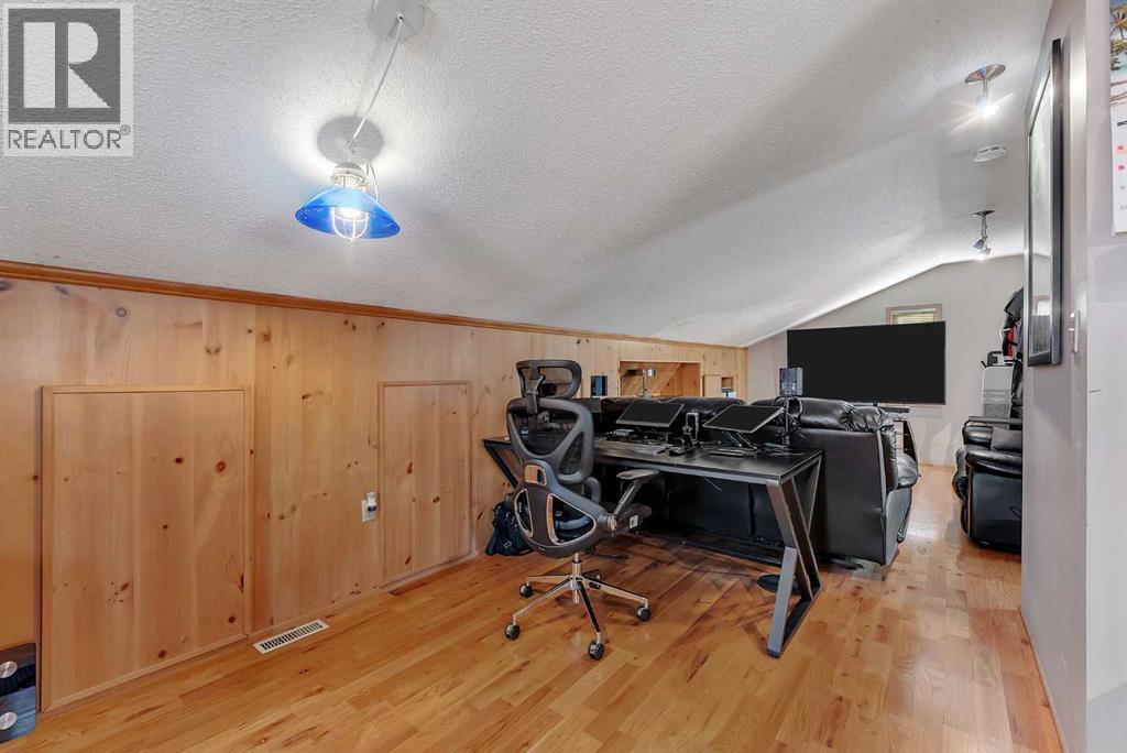 309 East Chestermere Drive Property Photo 10