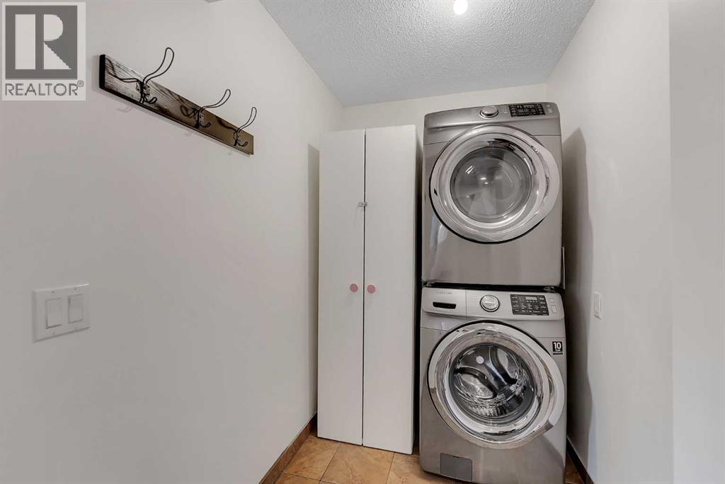 309 East Chestermere Drive Property Photo 20