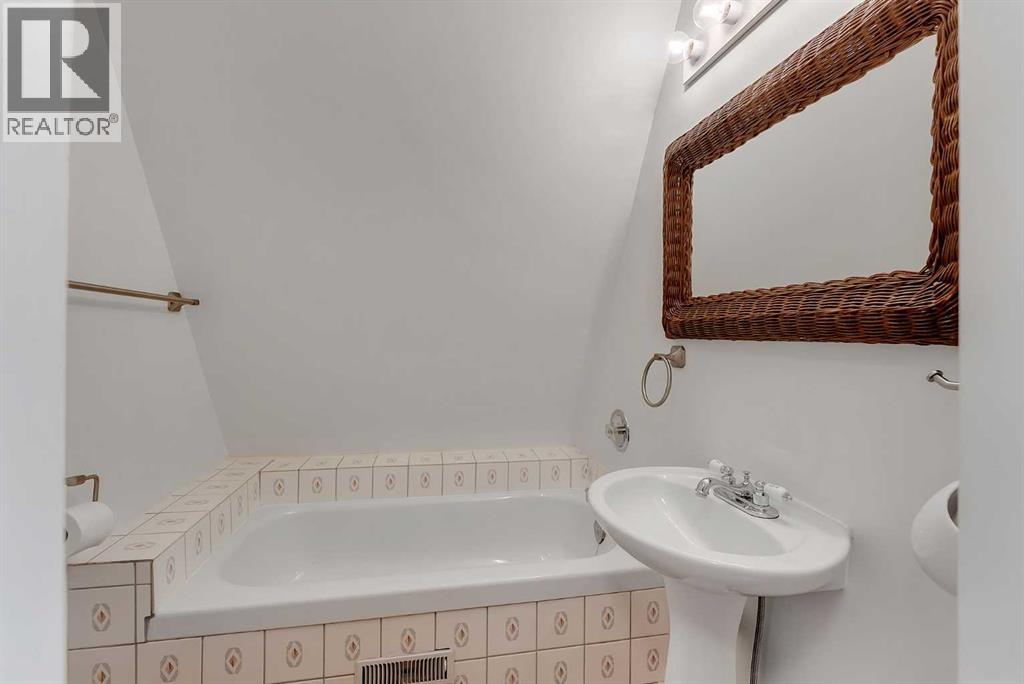 309 East Chestermere Drive Property Photo 31