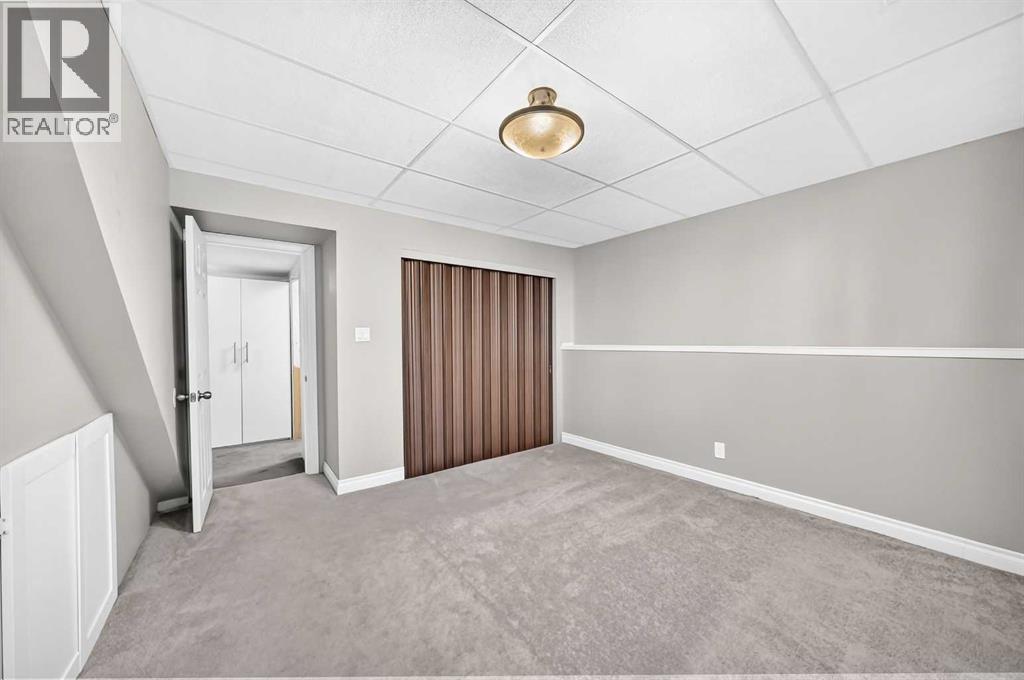 7312 36 Avenue Nw Property Photo 37