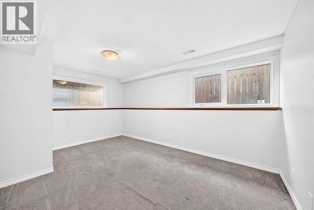 7312 36 Avenue Nw Property Photo 38