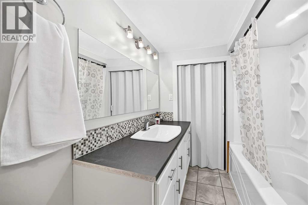 7312 36 Avenue Nw Property Photo 41