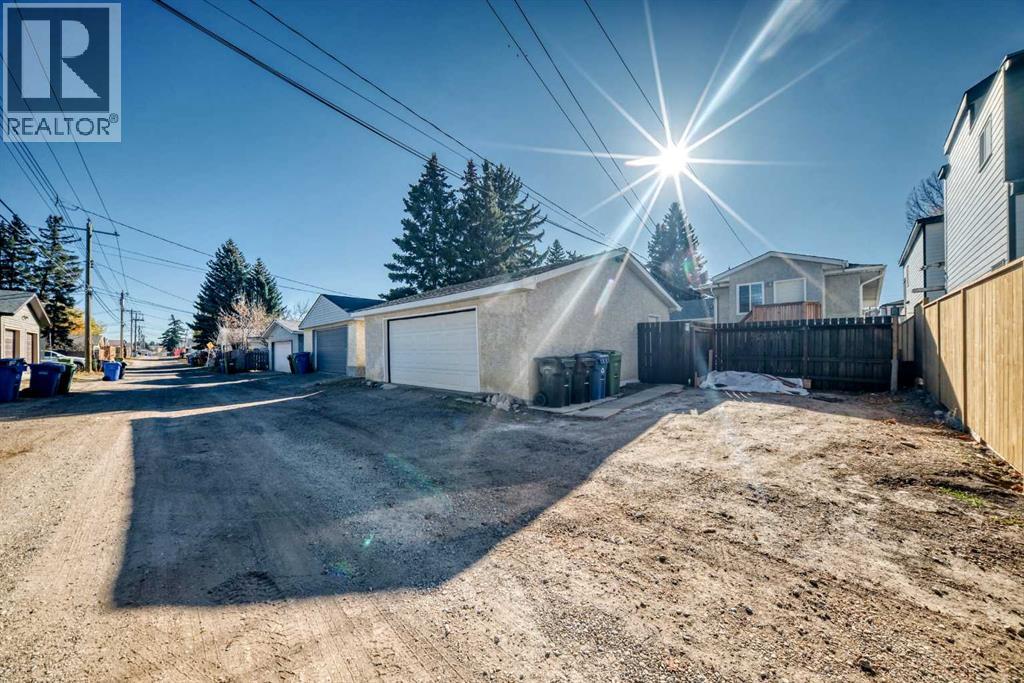 7312 36 Avenue Nw Property Photo 48