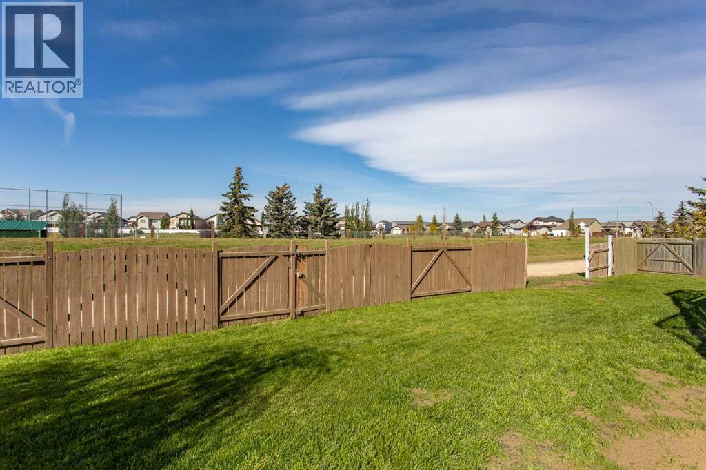 133 Wellington Close Property Photo 31