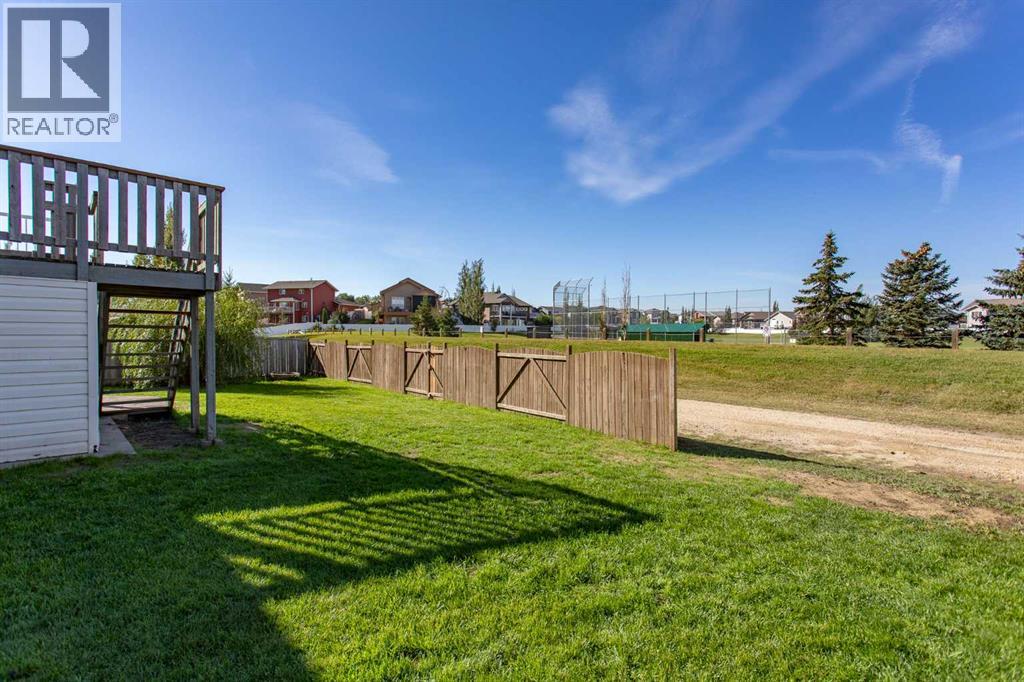 133 Wellington Close Property Photo 34