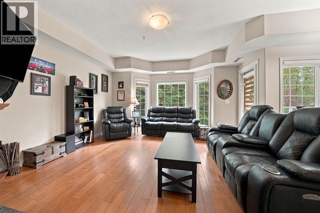 6 Michener Boulevard Property Photo 8