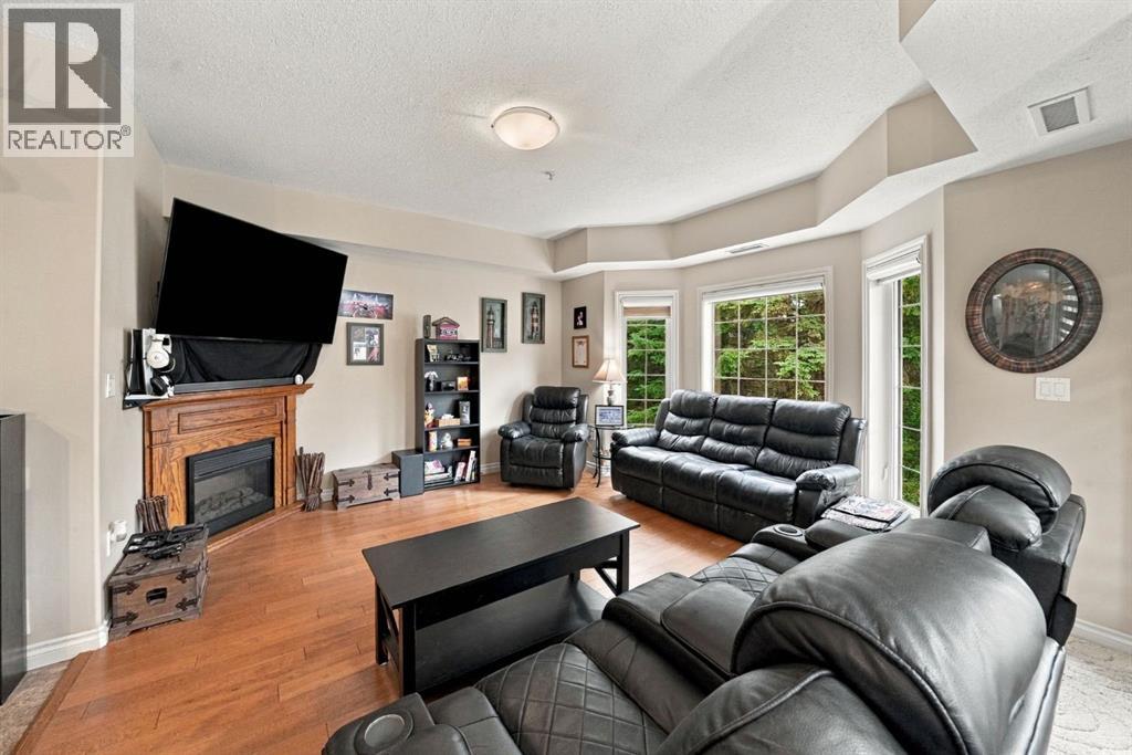 6 Michener Boulevard Property Photo 9