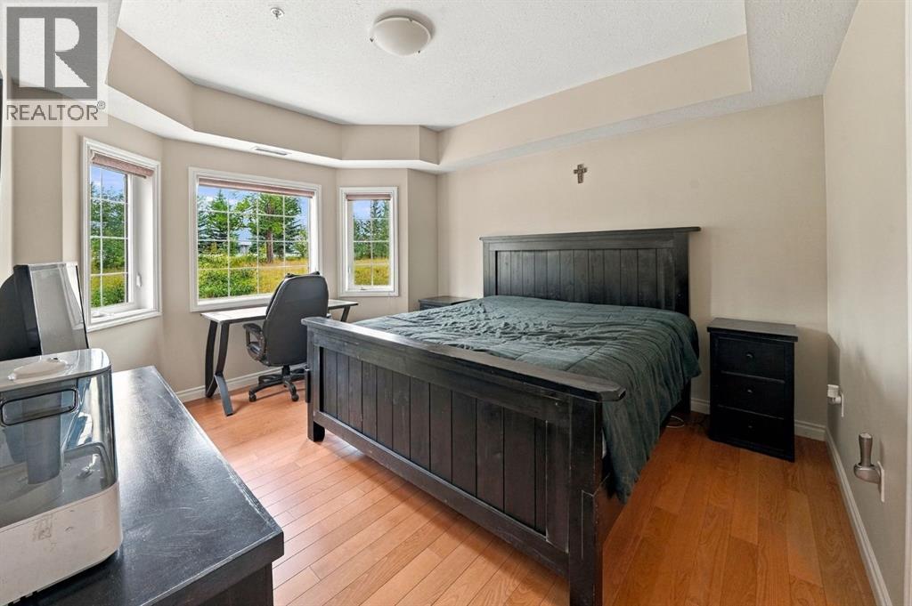 6 Michener Boulevard Property Photo 12