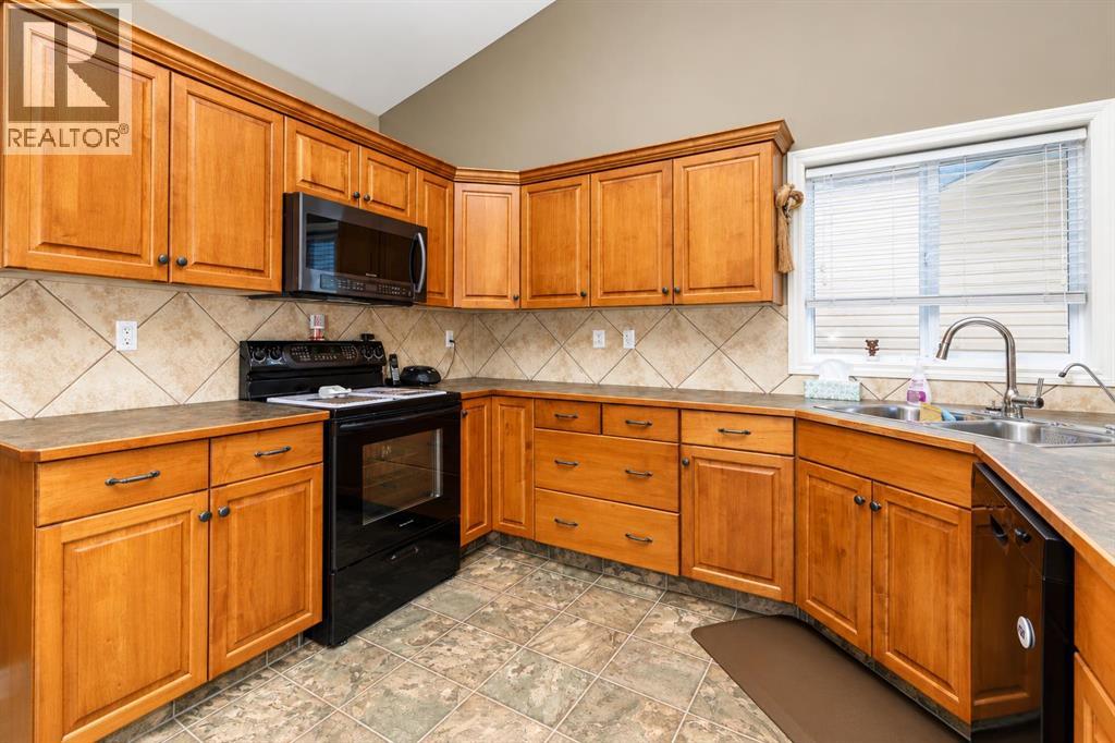 44 Isaacson Crescent Property Photo 7