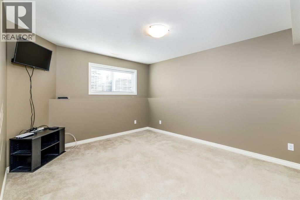 44 Isaacson Crescent Property Photo 19