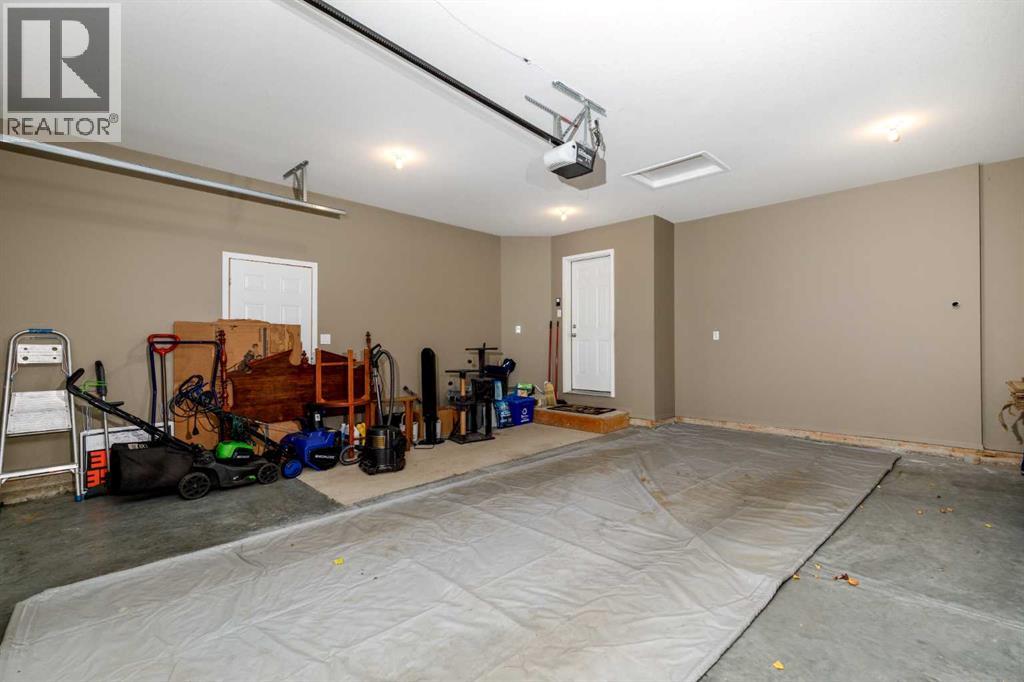 44 Isaacson Crescent Property Photo 23