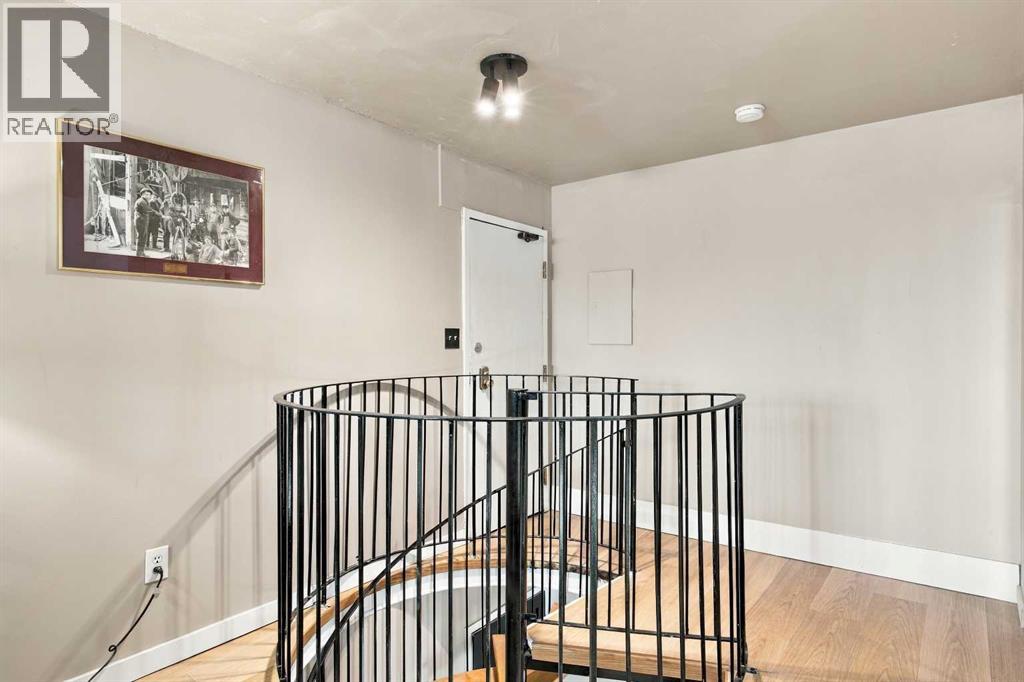 1140 15 Avenue Southwest Property Photo 19